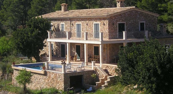 Country house for sale Andratx nice views